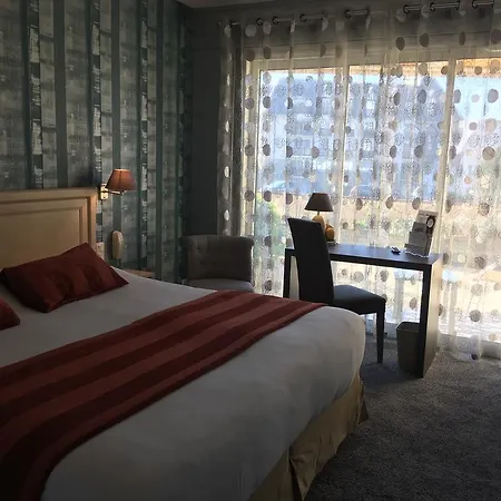 Hotel Bagnoles - Contact 3*