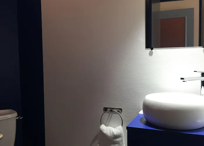 Bagnoles Hotel - Contact Hotel Hotel 3*