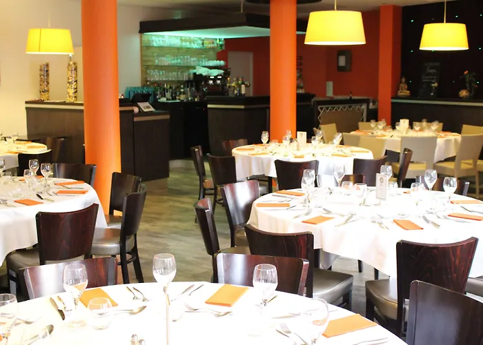 Bagnoles Hotel - Contact Hotel 3*