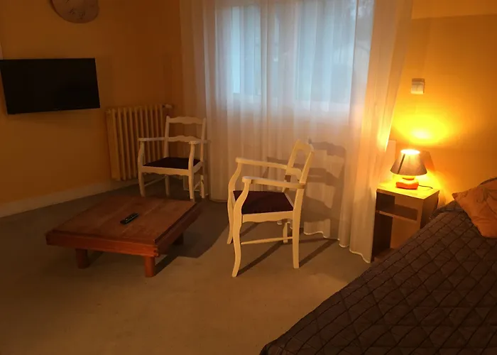 Hotel Bagnoles Hotel - Contact Hotel Bagnoles de l'Orne Normandie