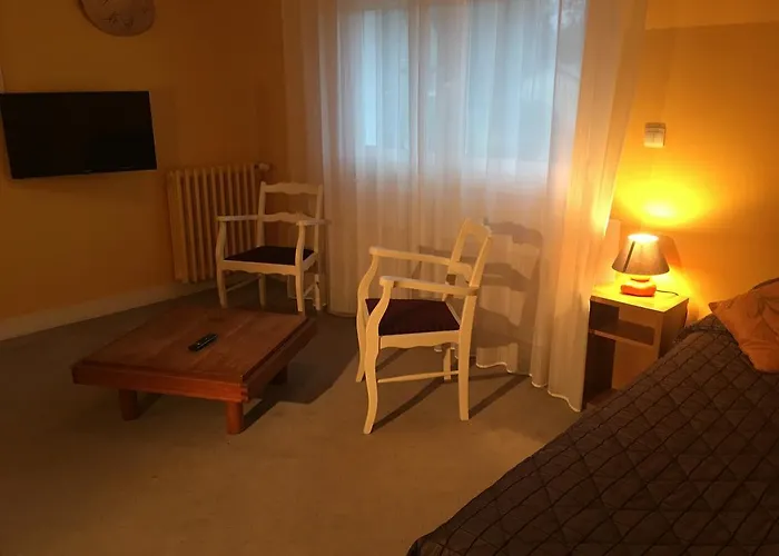 Bagnoles Hotel - Contact Hotel Bagnoles de l'Orne Normandie